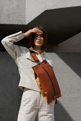 crossbody-bag-in-brown-leather