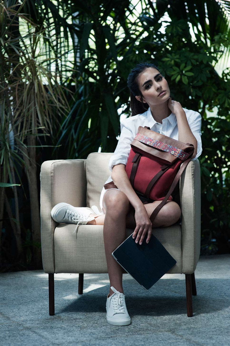 Backpack-BROWN-AND-RED-business-women1