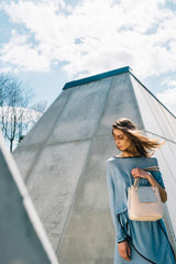 handbag in leather light pink