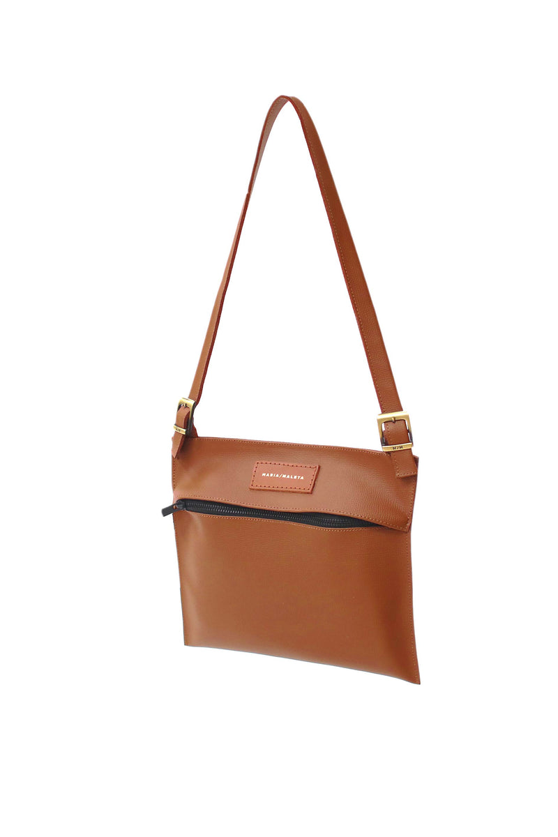 Large-tote-bag-in-brown-leather